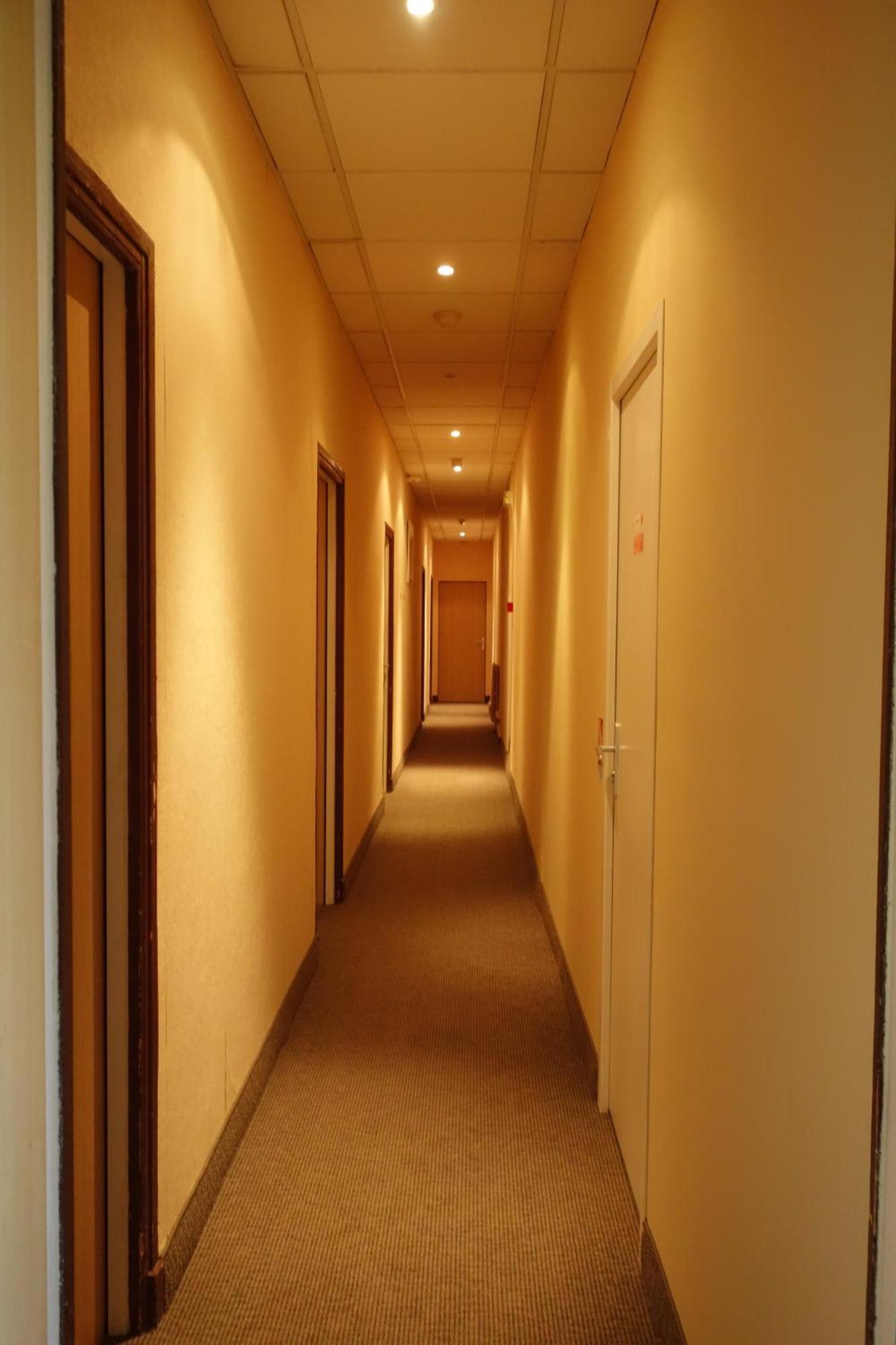 Hotel Le Prejoly サン・ヴァリエ・ド・ティエ 部屋 写真
