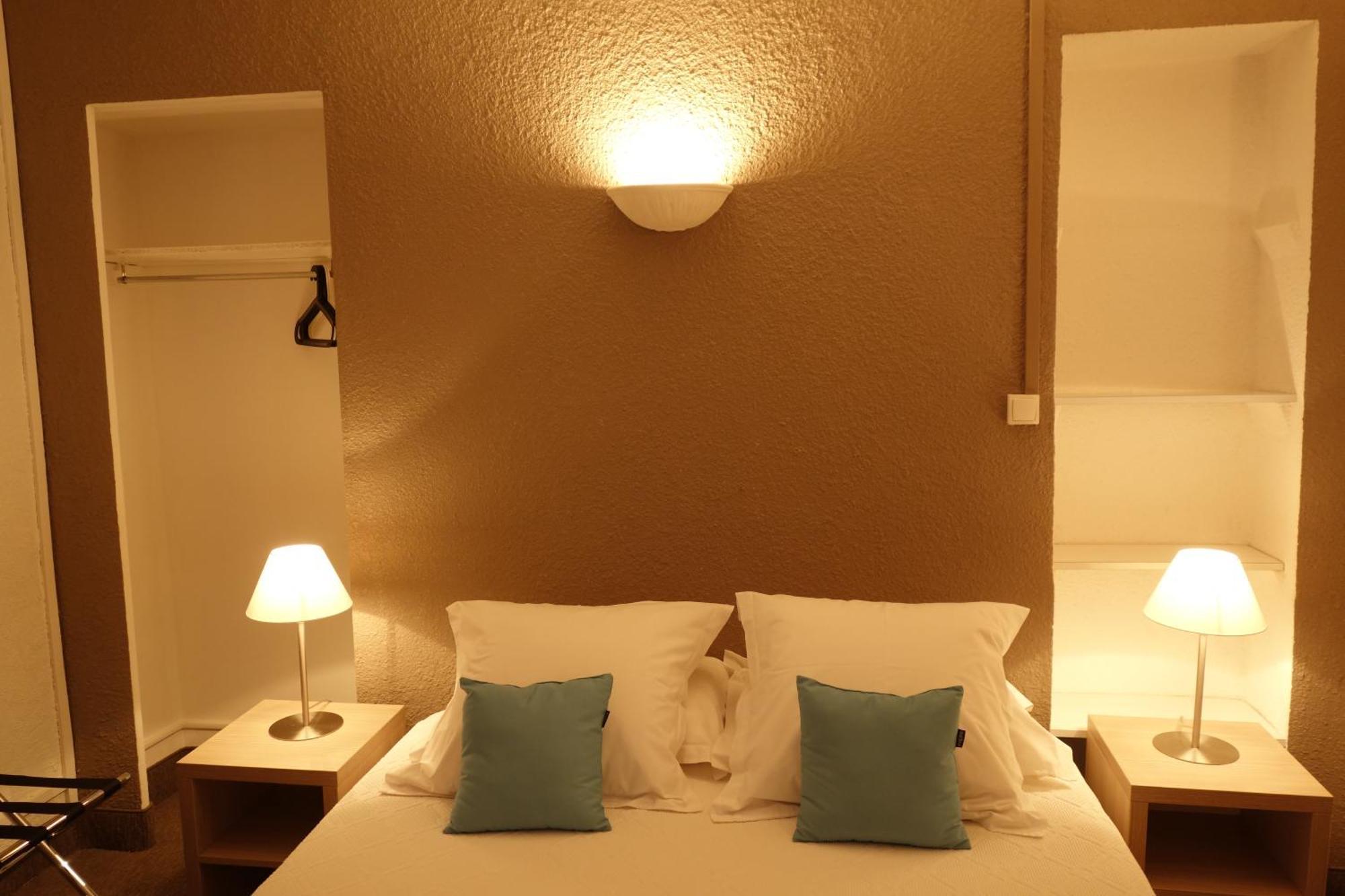 Hotel Le Prejoly サン・ヴァリエ・ド・ティエ 部屋 写真